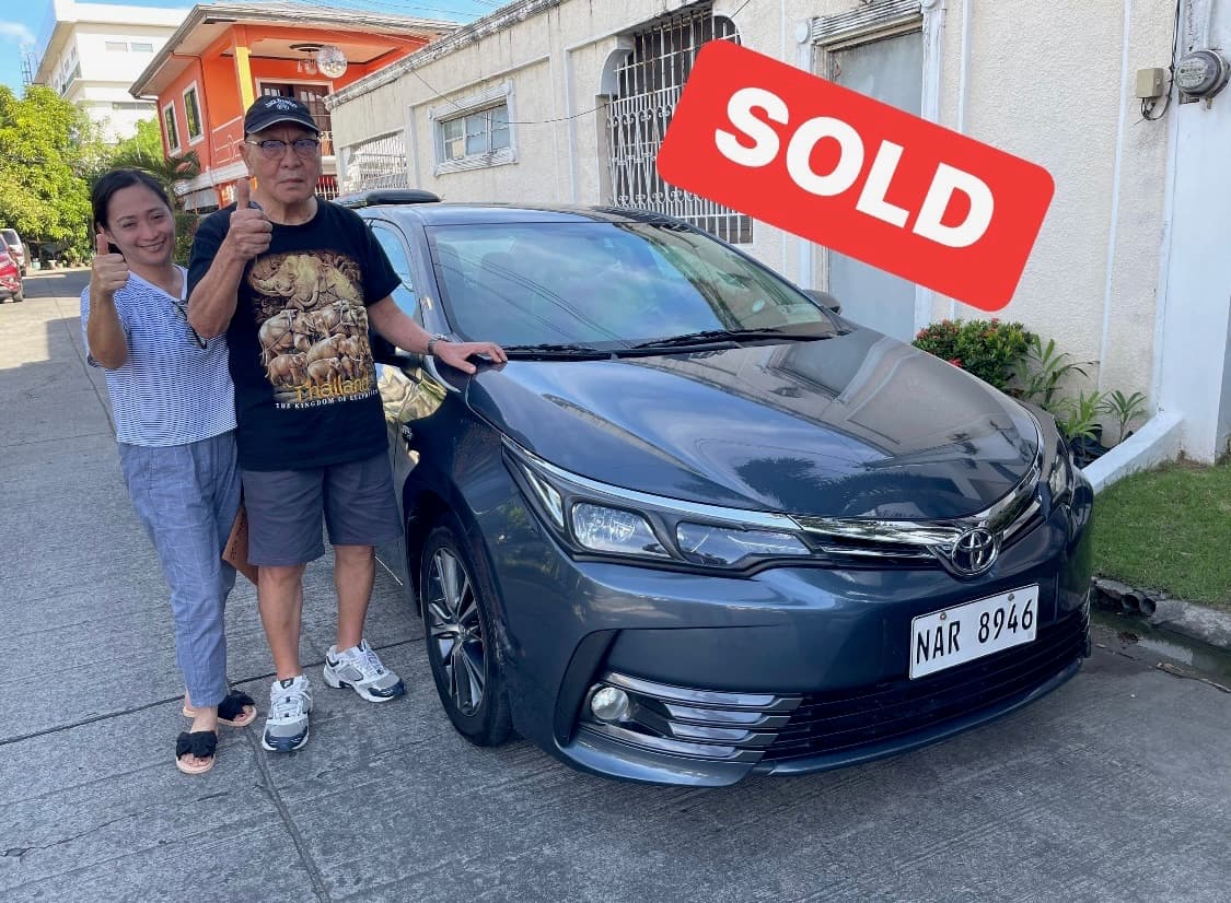Gray Toyota Altis photo