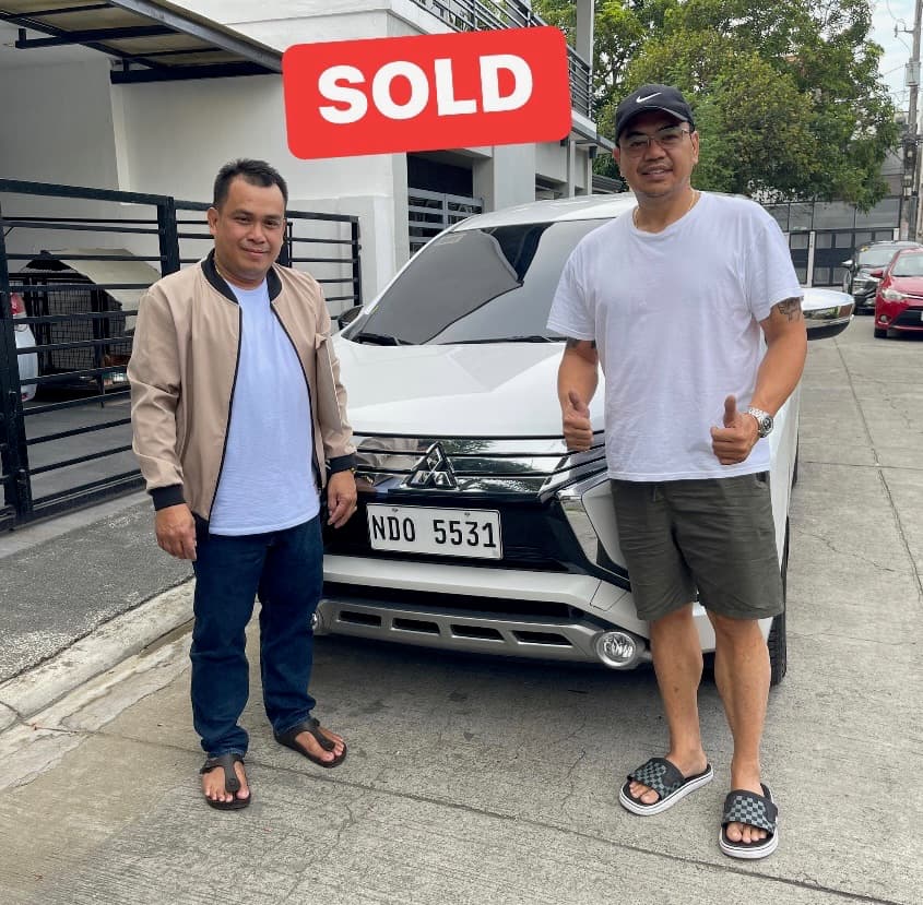 White Mitsubishi Xpander photo