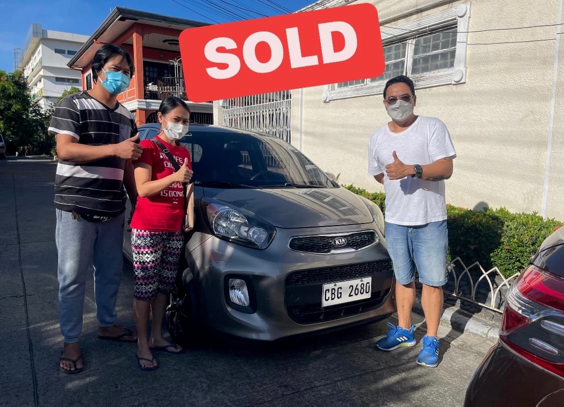 Gray Kia Picanto photo