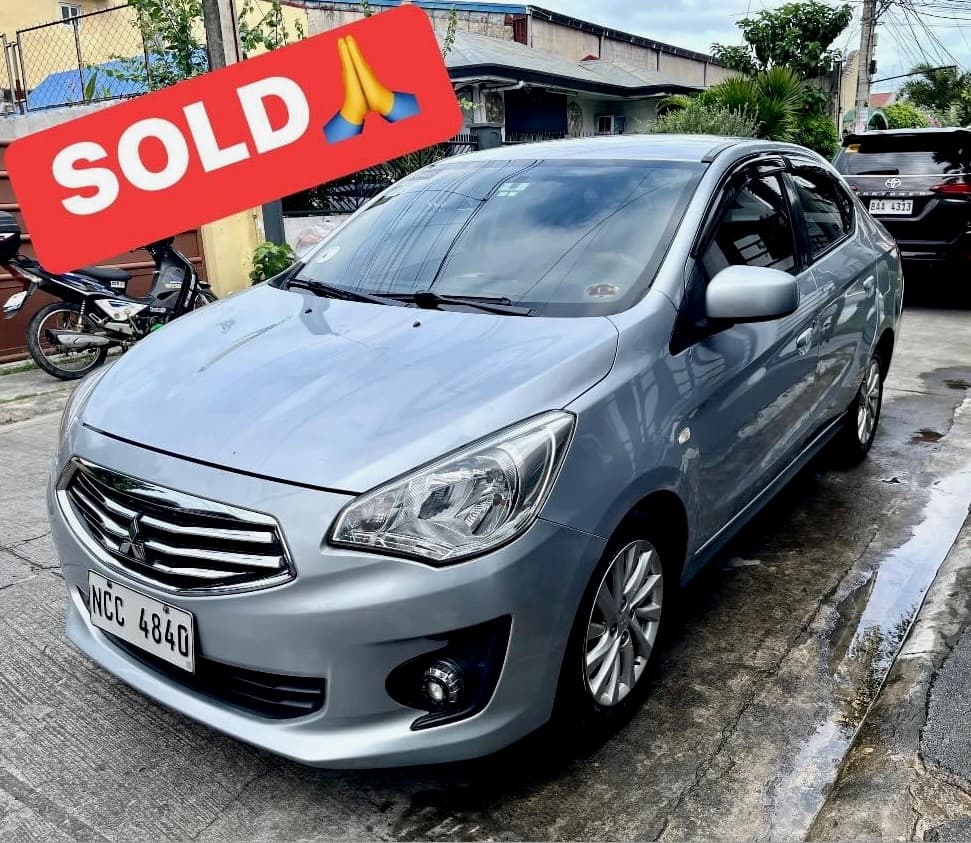 Silver Mitsubishi Mirage G4 photo