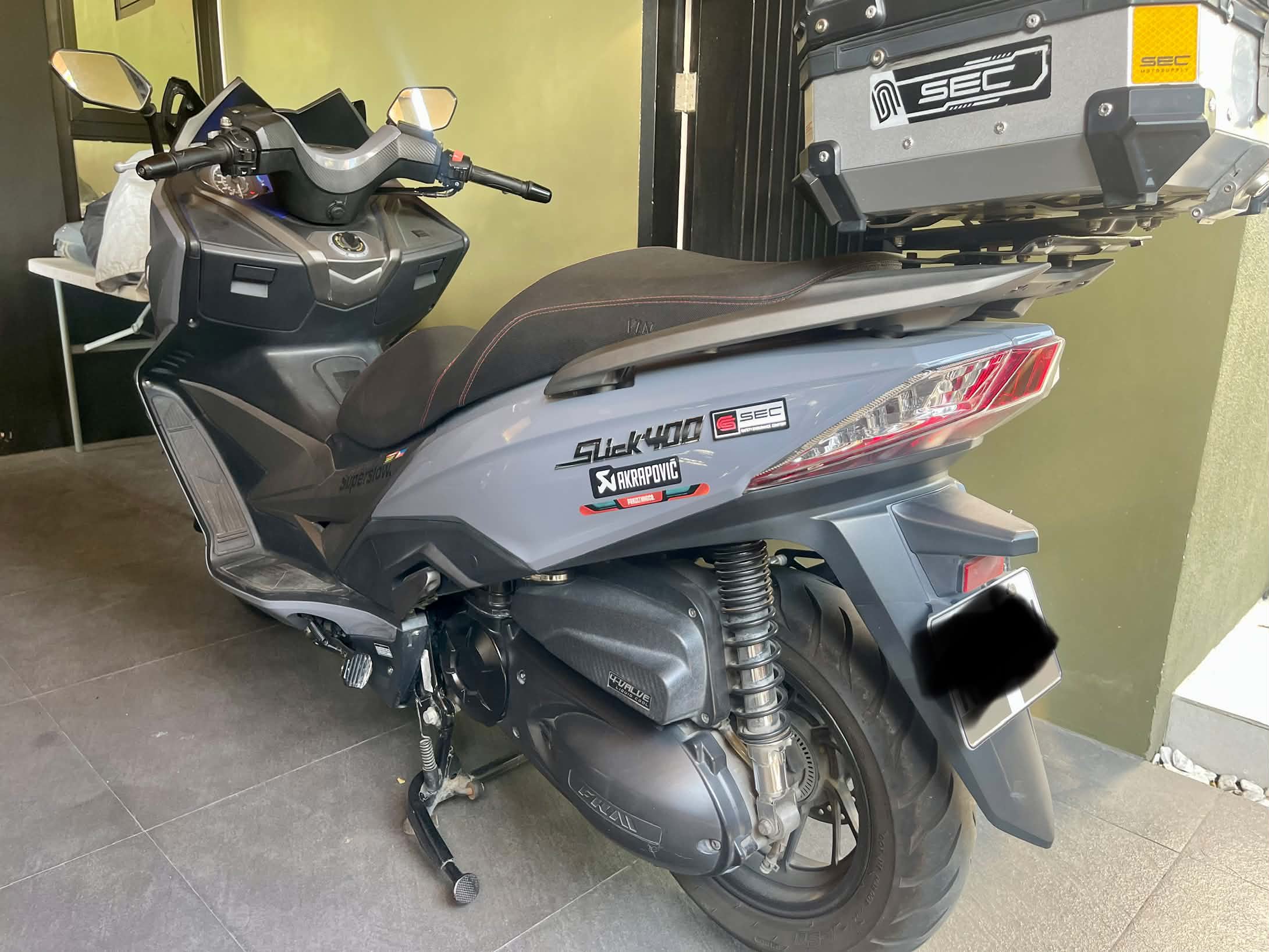 2024 FKM Slick 400 Big Scooter — photo 1